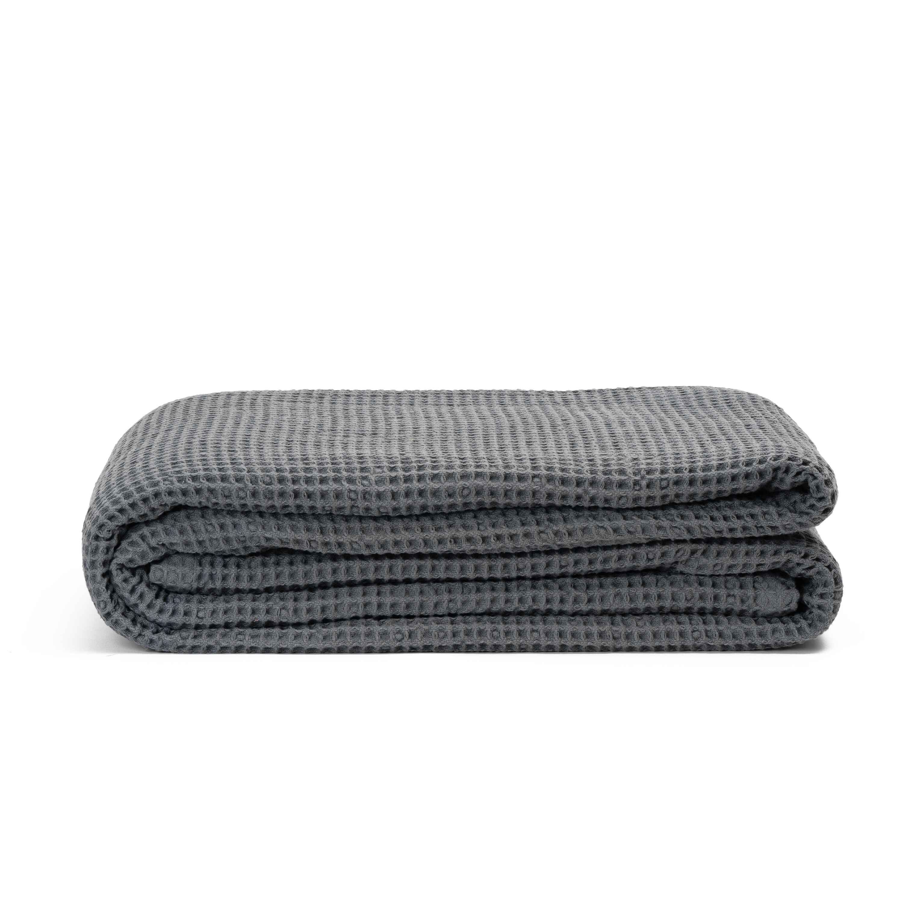 https://cdn.shopify.com/s/files/1/2388/2267/files/gray-cotton-waffle-throw.jpg?v=1733941917